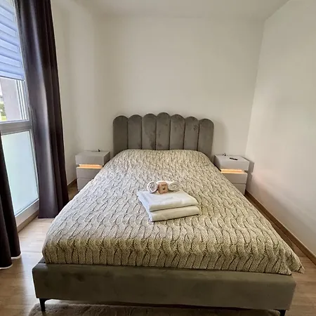 Appartamento Beautiful With Terrace In