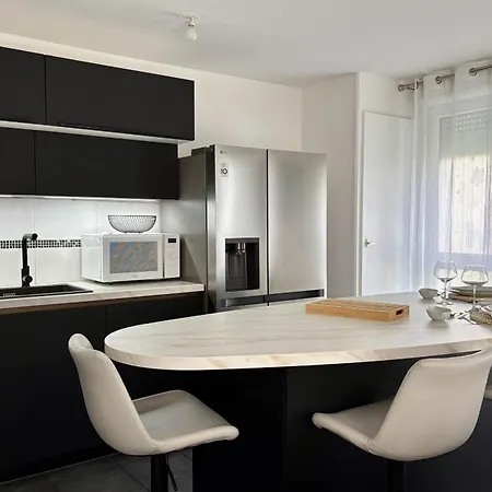 Beautiful With Terrace In Appartamento Colmar